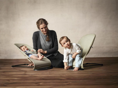 BABYBJORN Шезлонг BALANCE SOFT BEIGE