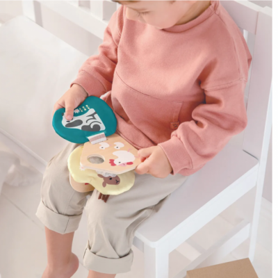 HAPE Книжка-подвеска "Домашние животные"
