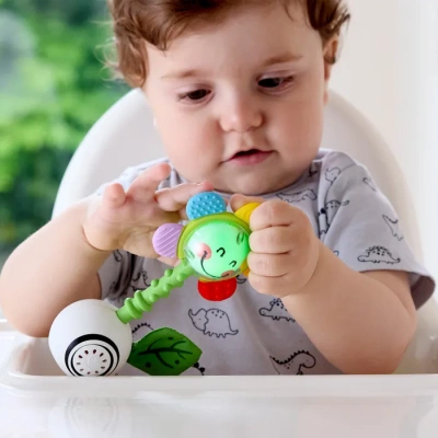 HAPE Погремушка "Волшебное прикосновение"